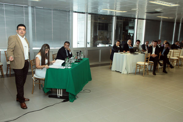 Asamblea Extraordinaria EPM Ituango
Asamblea Extraordinaria EPM Ituango. Fecha: Enero 11 de 2013. 
Para descargar esta fotografía en alta resolución, haga clic sobre la imagen hasta que la misma se despliegue en la pantalla completa; luego dé clic derecho y elija la opción "guardar imagen como". 
En caso de publicación por cualquier medio, solicitamos acompañarla del crédito: "Cortesía EPM".
Palabras clave: Asamblea Extraordinaria EPM Ituango