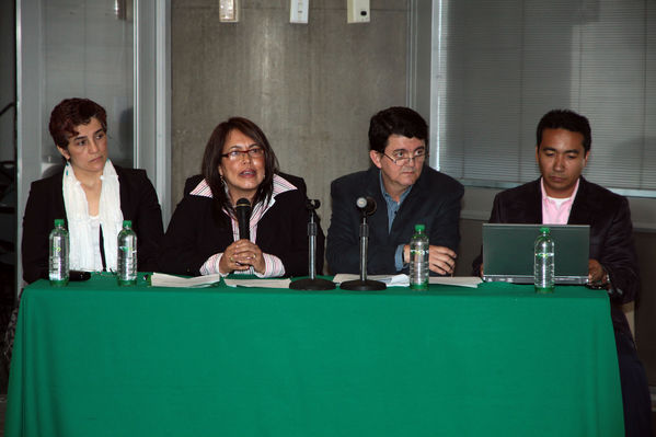 Asamblea Extraordinaria EPM Ituango
Asamblea Extraordinaria EPM Ituango. Fecha: Enero 11 de 2013. 
Para descargar esta fotografía en alta resolución, haga clic sobre la imagen hasta que la misma se despliegue en la pantalla completa; luego dé clic derecho y elija la opción "guardar imagen como". 
En caso de publicación por cualquier medio, solicitamos acompañarla del crédito: "Cortesía EPM".
Palabras clave: Asamblea Extraordinaria EPM Ituango