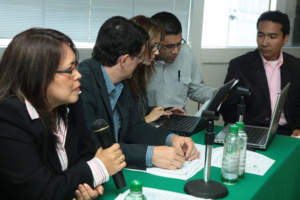 Asamblea Extraordinaria EPM Ituango
Asamblea Extraordinaria EPM Ituango. Fecha: Enero 11 de 2013. 
Para descargar esta fotografía en alta resolución, haga clic sobre la imagen hasta que la misma se despliegue en la pantalla completa; luego dé clic derecho y elija la opción "guardar imagen como". 
En caso de publicación por cualquier medio, solicitamos acompañarla del crédito: "Cortesía EPM".
Palabras clave: Asamblea Extraordinaria EPM Ituango