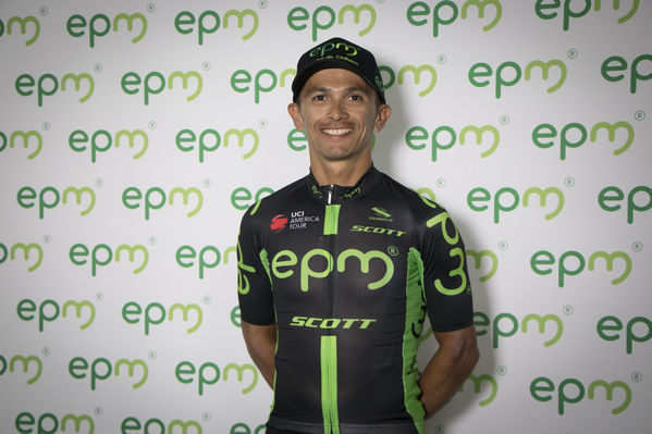 Presentación Equipo Ciclismo EPM 2018
Presentación del Equipo de Ciclismo EPM 2018
Fecha: Enero 31 de 2018
Para descargar esta fotografía en alta resolución, haga clic sobre la imagen hasta que la misma se despliegue en la pantalla completa; luego dé clic derecho y elija la opción "guardar imagen como". 
En caso de publicación por cualquier medio, solicitamos acompañarla del crédito: "Foto EPM"
Palabras clave: Presentación Equipo Ciclismo EPM 2018