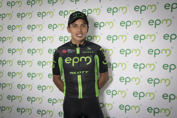 Presentación Equipo Ciclismo EPM 2018
Presentación del Equipo de Ciclismo EPM 2018
Fecha: Enero 31 de 2018
Para descargar esta fotografía en alta resolución, haga clic sobre la imagen hasta que la misma se despliegue en la pantalla completa; luego dé clic derecho y elija la opción "guardar imagen como". 
En caso de publicación por cualquier medio, solicitamos acompañarla del crédito: "Foto EPM"
Palabras clave: Presentación Equipo Ciclismo EPM 2018