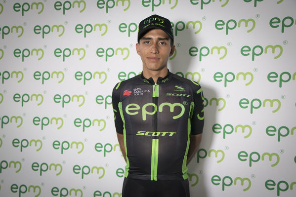 Presentación Equipo Ciclismo EPM 2018
Presentación del Equipo de Ciclismo EPM 2018
Fecha: Enero 31 de 2018
Para descargar esta fotografía en alta resolución, haga clic sobre la imagen hasta que la misma se despliegue en la pantalla completa; luego dé clic derecho y elija la opción "guardar imagen como". 
En caso de publicación por cualquier medio, solicitamos acompañarla del crédito: "Foto EPM"
Palabras clave: Presentación Equipo Ciclismo EPM 2018