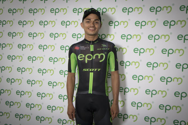 Presentación Equipo Ciclismo EPM 2018
Presentación del Equipo de Ciclismo EPM 2018
Fecha: Enero 31 de 2018
Para descargar esta fotografía en alta resolución, haga clic sobre la imagen hasta que la misma se despliegue en la pantalla completa; luego dé clic derecho y elija la opción "guardar imagen como". 
En caso de publicación por cualquier medio, solicitamos acompañarla del crédito: "Foto EPM"
Palabras clave: Presentación Equipo Ciclismo EPM 2018