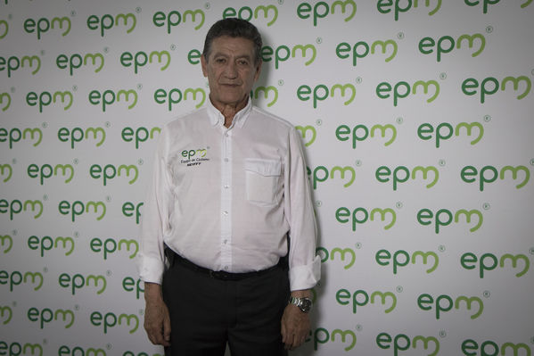 Presentación Equipo Ciclismo EPM 2018
Presentación del Equipo de Ciclismo EPM 2018
Fecha: Enero 31 de 2018
Para descargar esta fotografía en alta resolución, haga clic sobre la imagen hasta que la misma se despliegue en la pantalla completa; luego dé clic derecho y elija la opción "guardar imagen como". 
En caso de publicación por cualquier medio, solicitamos acompañarla del crédito: "Foto EPM"
Palabras clave: Presentación Equipo Ciclismo EPM 2018