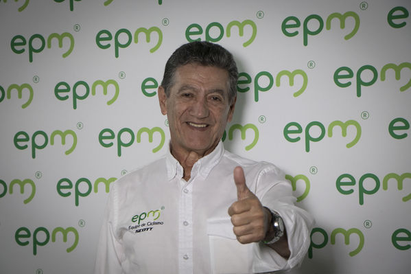 Presentación Equipo Ciclismo EPM 2018
Presentación del Equipo de Ciclismo EPM 2018
Fecha: Enero 31 de 2018
Para descargar esta fotografía en alta resolución, haga clic sobre la imagen hasta que la misma se despliegue en la pantalla completa; luego dé clic derecho y elija la opción "guardar imagen como". 
En caso de publicación por cualquier medio, solicitamos acompañarla del crédito: "Foto EPM"
Palabras clave: Presentación Equipo Ciclismo EPM 2018