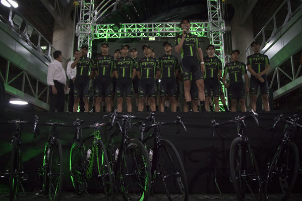 Presentación Equipo Ciclismo EPM 2018
Presentación del Equipo de Ciclismo EPM 2018
Fecha: Enero 31 de 2018
Para descargar esta fotografía en alta resolución, haga clic sobre la imagen hasta que la misma se despliegue en la pantalla completa; luego dé clic derecho y elija la opción "guardar imagen como". 
En caso de publicación por cualquier medio, solicitamos acompañarla del crédito: "Foto EPM"
Palabras clave: Presentación Equipo Ciclismo EPM 2018
