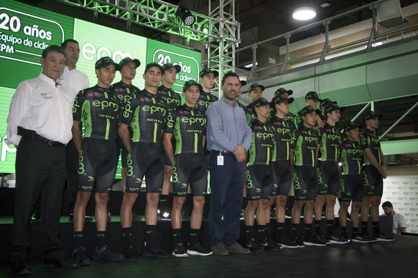 Presentación Equipo Ciclismo EPM 2018
Presentación del Equipo de Ciclismo EPM 2018
Fecha: Enero 31 de 2018
Para descargar esta fotografía en alta resolución, haga clic sobre la imagen hasta que la misma se despliegue en la pantalla completa; luego dé clic derecho y elija la opción "guardar imagen como". 
En caso de publicación por cualquier medio, solicitamos acompañarla del crédito: "Foto EPM"
Palabras clave: Presentación Equipo Ciclismo EPM 2018