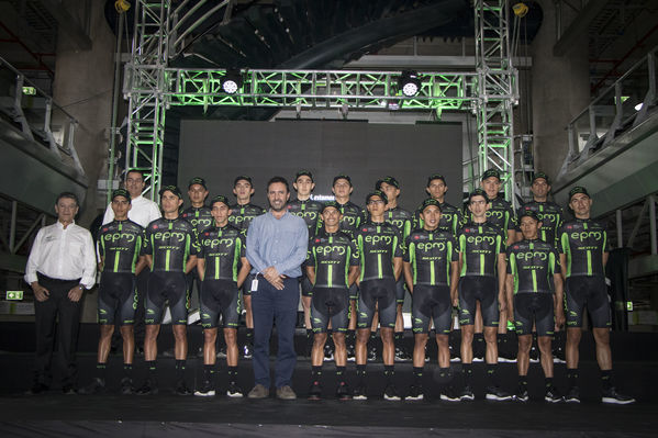 Presentación Equipo Ciclismo EPM 2018
Presentación del Equipo de Ciclismo EPM 2018
Fecha: Enero 31 de 2018
Para descargar esta fotografía en alta resolución, haga clic sobre la imagen hasta que la misma se despliegue en la pantalla completa; luego dé clic derecho y elija la opción "guardar imagen como". 
En caso de publicación por cualquier medio, solicitamos acompañarla del crédito: "Foto EPM"
Palabras clave: Presentación Equipo Ciclismo EPM 2018