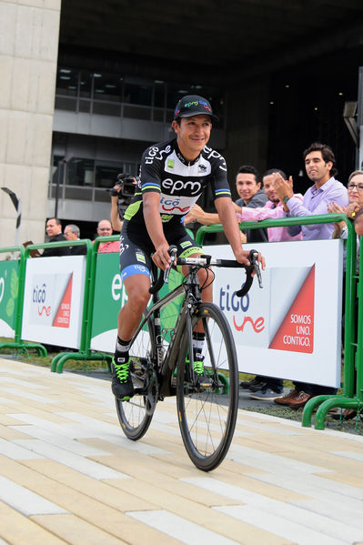 Presentación del Equipo de ciclismo EPM TigoUne 2016 
Presentación del Equipo de ciclismo EPM TigoUne 2016    
Fecha: Febrero 29 de 2016
Para descargar esta fotografía en alta resolución, haga clic sobre la imagen hasta que la misma se despliegue en la pantalla completa; luego dé clic derecho y elija la opción "guardar imagen como". 
En caso de publicación por cualquier medio, solicitamos acompañarla del crédito: "Foto EPM"
Palabras clave: Presentación Equipo ciclismo EPM TigoUne 2016