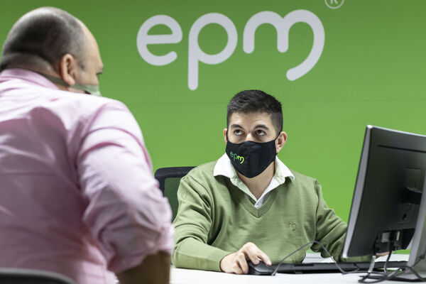 Oferta laboral EPM personas discapacidad 
Oferta laboral EPM personas en discapacidad. 
Fecha: Febrero 19 2020.
Para descargar esta fotografía en alta resolución, haga clic sobre la imagen hasta que la misma se despliegue en la pantalla completa; luego dé clic derecho y elija la opción "guardar imagen como". 
En caso de publicación por cualquier medio, solicitamos acompañarla del crédito: "Foto EPM"
Palabras clave: Oferta laboral EPM personas discapacidad