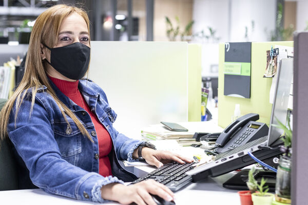 Oferta laboral EPM personas discapacidad 
Oferta laboral EPM personas en discapacidad. 
Fecha: Febrero 19 2020.
Para descargar esta fotografía en alta resolución, haga clic sobre la imagen hasta que la misma se despliegue en la pantalla completa; luego dé clic derecho y elija la opción "guardar imagen como". 
En caso de publicación por cualquier medio, solicitamos acompañarla del crédito: "Foto EPM"
Palabras clave: Oferta laboral EPM personas discapacidad
