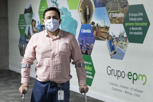 Oferta laboral EPM personas discapacidad 
Oferta laboral EPM personas en discapacidad. 
Fecha: Febrero 19 2020.
Para descargar esta fotografía en alta resolución, haga clic sobre la imagen hasta que la misma se despliegue en la pantalla completa; luego dé clic derecho y elija la opción "guardar imagen como". 
En caso de publicación por cualquier medio, solicitamos acompañarla del crédito: "Foto EPM"
Palabras clave: Oferta laboral EPM personas discapacidad