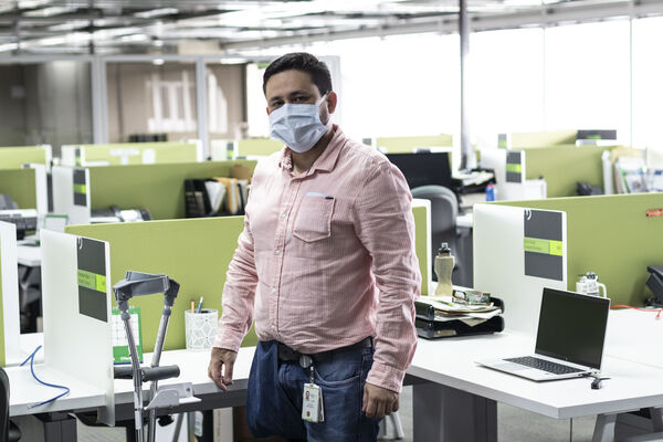 Oferta laboral EPM personas discapacidad 
Oferta laboral EPM personas en discapacidad. 
Fecha: Febrero 19 2020.
Para descargar esta fotografía en alta resolución, haga clic sobre la imagen hasta que la misma se despliegue en la pantalla completa; luego dé clic derecho y elija la opción "guardar imagen como". 
En caso de publicación por cualquier medio, solicitamos acompañarla del crédito: "Foto EPM"
Palabras clave: Oferta laboral EPM personas discapacidad