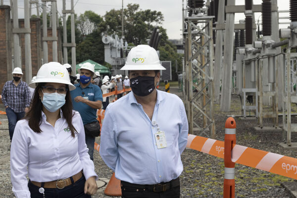 Sistema controlado conducción Energía 
Sistema controlado conducción Energía.
Fecha: Febrero 26 2021.
Para descargar esta fotografía en alta resolución, haga clic sobre la imagen hasta que la misma se despliegue en la pantalla completa; luego dé clic derecho y elija la opción "guardar imagen como". 
En caso de publicación por cualquier medio, solicitamos acompañarla del crédito: "Foto EPM"
Palabras clave: Sistema controlado conducción Energía