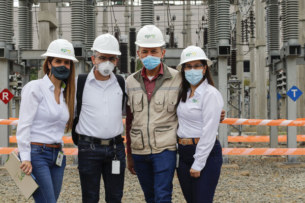 Sistema controlado conducción Energía 
Sistema controlado conducción Energía.
Fecha: Febrero 26 2021.
Para descargar esta fotografía en alta resolución, haga clic sobre la imagen hasta que la misma se despliegue en la pantalla completa; luego dé clic derecho y elija la opción "guardar imagen como". 
En caso de publicación por cualquier medio, solicitamos acompañarla del crédito: "Foto EPM"
Palabras clave: Sistema controlado conducción Energía