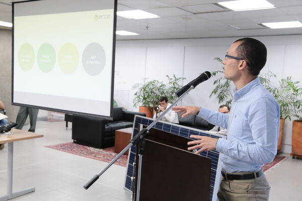 Rueda de prensa - Solución Integral Solar
Rueda de prensa - Solución Integral Solar
Fecha: Julio 10 de 2019. 
Para descargar esta fotografía en alta resolución, haga clic sobre la imagen hasta que la misma se despliegue en la pantalla completa; luego dé clic derecho y elija la opción "guardar imagen como". 
En caso de publicación por cualquier medio, solicitamos acompañarla del crédito: "Foto EPM"
Palabras clave: Rueda de prensa - Solución Integral Solar