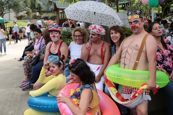 Día de la Familia EPM 2017
Día de la Familia EPM 2017
Fecha: Julio 15 de 2017
Para descargar esta fotografía en alta resolución, haga clic sobre la imagen hasta que la misma se despliegue en la pantalla completa; luego dé clic derecho y elija la opción "guardar imagen como". 
En caso de publicación por cualquier medio, solicitamos acompañarla del crédito: "Foto EPM"
Palabras clave: Día Familia EPM 2017