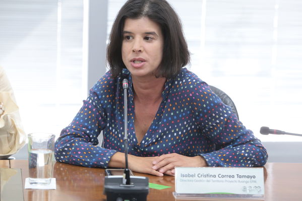 Rueda prensa  Modificación estado alerta
Rueda de prensa-Modificación estado de alerta
Fecha: Julio 26 de 2019. 
Para descargar esta fotografía en alta resolución, haga clic sobre la imagen hasta que la misma se despliegue en la pantalla completa; luego dé clic derecho y elija la opción "guardar imagen como". 
En caso de publicación por cualquier medio, solicitamos acompañarla del crédito: "Foto EPM"
Palabras clave: Rueda prensa  Modificación estado alerta
