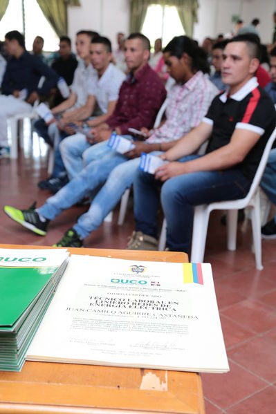 Escuela Formación de Linieros
Escuela Formación de Linieros
Fecha: Julio 29 de 2016
Para descargar esta fotografía en alta resolución, haga clic sobre la imagen hasta que la misma se despliegue en la pantalla completa; luego dé clic derecho y elija la opción "guardar imagen como". 
En caso de publicación por cualquier medio, solicitamos acompañarla del crédito: "Foto EPM"
Palabras clave: Escuela Formación Linieros