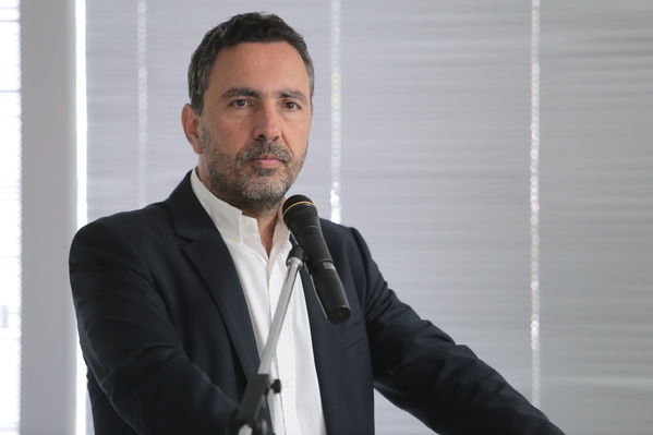 Conversatorio acuerdos comunidad Nutabe
Conversatorio acuerdos comunidad Nutabe.
Fecha: 4 Julio 2019
Para descargar esta fotografía en alta resolución, haga clic sobre la imagen hasta que la misma se despliegue en la pantalla completa; luego dé clic derecho y elija la opción "guardar imagen como". 
En caso de publicación por cualquier medio, solicitamos acompañarla del crédito: "Foto EPM"
Palabras clave: Conversatorio acuerdos comunidad Nutabe