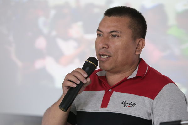 Conversatorio acuerdos comunidad Nutabe
Conversatorio acuerdos comunidad Nutabe.
Fecha: 4 Julio 2019
Para descargar esta fotografía en alta resolución, haga clic sobre la imagen hasta que la misma se despliegue en la pantalla completa; luego dé clic derecho y elija la opción "guardar imagen como". 
En caso de publicación por cualquier medio, solicitamos acompañarla del crédito: "Foto EPM"
Palabras clave: Conversatorio acuerdos comunidad Nutabe