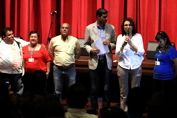  Festival Cultural Intercomunas EPM
 Festival Cultural Intercomunas EPM
Fecha: Julio 7  de 2013. Lugar: Teatro Pablo Tobón Uribe
Para descargar esta fotografía en alta resolución, haga clic sobre la imagen hasta que la misma se despliegue en la pantalla completa; luego dé clic derecho y elija la opción "guardar imagen como". 
En caso de publicación por cualquier medio, solicitamos acompañarla del crédito: "Cortesía EPM".
Palabras clave: Festival Cultural Intercomunas EPM premiación