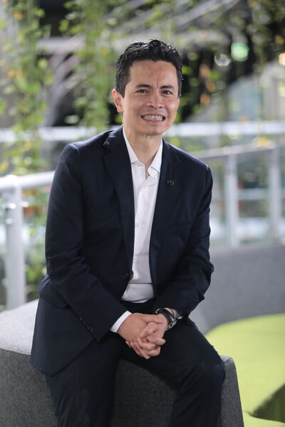 Posicionamiento VP Jhon Alexander Sánchez Pérez
Posicionamiento VP Jhon Alexander Sánchez Pérez
Fecha: 16 Junio 2020
Para descargar esta fotografía en alta resolución, haga clic sobre la imagen hasta que la misma se despliegue en la pantalla completa; luego dé clic derecho y elija la opción "guardar imagen como".
En caso de publicación por cualquier medio, solicitamos acompañarla del crédito: "Foto EPM"
Palabras clave: Posicionamiento VP Jhon Alexander Sánchez Pérez