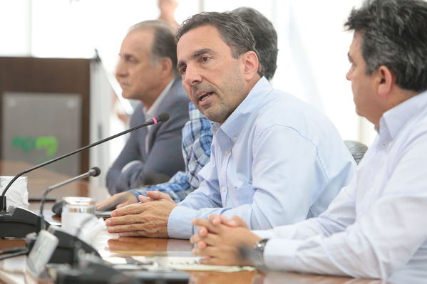 Rueda prensa evolución contingencia proyecto hidroeléctrico Ituango
Rueda de prensa evolución contingencia proyecto hidroeléctrico Ituango
Fecha: 20 Junio 2018.
Para descargar esta fotografía en alta resolución, haga clic sobre la imagen hasta que la misma se despliegue en la pantalla completa; luego dé clic derecho y elija la opción "guardar imagen como". 
En caso de publicación por cualquier medio, solicitamos acompañarla del crédito: "Foto EPM"
Palabras clave: Rueda prensa evolución contingencia proyecto hidroeléctrico Ituango