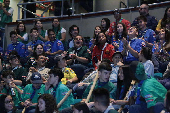 Lanzamiento Concurso Especialidad Scout Cuidamundos EPM
Lanzamiento del Concurso Especialidad Scout Cuidamundos EPM
Fecha: Junio 7 de 2019. 
Para descargar esta fotografía en alta resolución, haga clic sobre la imagen hasta que la misma se despliegue en la pantalla completa; luego dé clic derecho y elija la opción "guardar imagen como". 
En caso de publicación por cualquier medio, solicitamos acompañarla del crédito: "Foto EPM"
Palabras clave: Lanzamiento Concurso Especialidad Scout Cuidamundos EPM