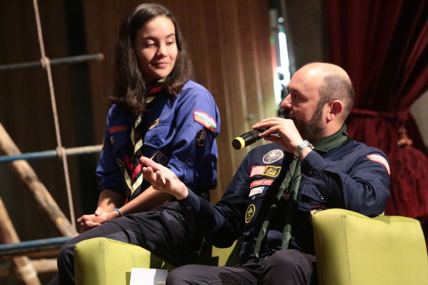 Lanzamiento Concurso Especialidad Scout Cuidamundos EPM
Lanzamiento del Concurso Especialidad Scout Cuidamundos EPM
Fecha: Junio 7 de 2019. 
Para descargar esta fotografía en alta resolución, haga clic sobre la imagen hasta que la misma se despliegue en la pantalla completa; luego dé clic derecho y elija la opción "guardar imagen como". 
En caso de publicación por cualquier medio, solicitamos acompañarla del crédito: "Foto EPM"
Palabras clave: Lanzamiento Concurso Especialidad Scout Cuidamundos EPM