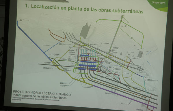 Conversemos  Proyecto hidroeléctrico Hituango  
Conversemos. Proyecto hidroeléctrico Hituango.   
Fecha: Junio 8 2018.
Para descargar esta fotografía en alta resolución, haga clic sobre la imagen hasta que la misma se despliegue en la pantalla completa; luego dé clic derecho y elija la opción "guardar imagen como". 
En caso de publicación por cualquier medio, solicitamos acompañarla del crédito: "Foto EPM"
Palabras clave: Conversemos  Proyecto hidroeléctrico Hituango