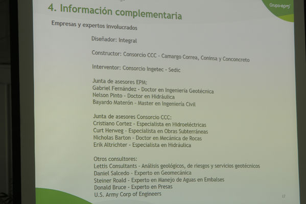 Conversemos  Proyecto hidroeléctrico Hituango  
Conversemos. Proyecto hidroeléctrico Hituango.   
Fecha: Junio 8 2018.
Para descargar esta fotografía en alta resolución, haga clic sobre la imagen hasta que la misma se despliegue en la pantalla completa; luego dé clic derecho y elija la opción "guardar imagen como". 
En caso de publicación por cualquier medio, solicitamos acompañarla del crédito: "Foto EPM"
Palabras clave: Conversemos  Proyecto hidroeléctrico Hituango