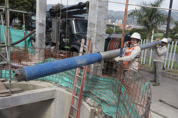 Modernización de la planta San Fernando
Modernización de la planta San Fernando
Fecha: Julio 17 de 2017
Para descargar esta fotografía en alta resolución, haga clic sobre la imagen hasta que la misma se despliegue en la pantalla completa; luego dé clic derecho y elija la opción "guardar imagen como". 
En caso de publicación por cualquier medio, solicitamos acompañarla del crédito: "Foto EPM"
Palabras clave: Modernización de la planta San Fernando