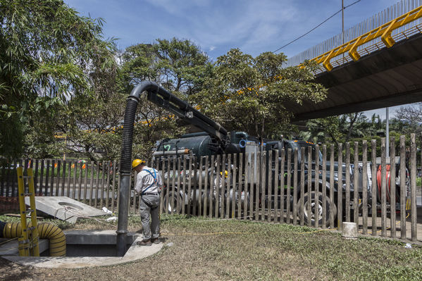 Modernización de la planta San Fernando
Modernización planta San Fernando
Fecha: Julio 18 de 2017
Para descargar esta fotografía en alta resolución, haga clic sobre la imagen hasta que la misma se despliegue en la pantalla completa; luego dé clic derecho y elija la opción "guardar imagen como". 
En caso de publicación por cualquier medio, solicitamos acompañarla del crédito: "Foto EPM"
Palabras clave: Modernización de la planta San Fernando