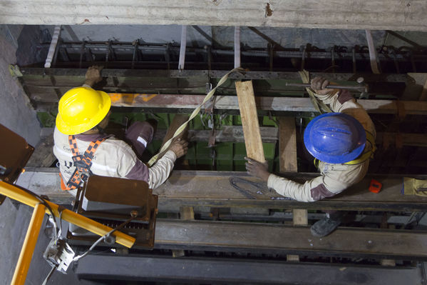Modernización de la planta San Fernando
Modernización planta San Fernando
Fecha: Julio 18 de 2017
Para descargar esta fotografía en alta resolución, haga clic sobre la imagen hasta que la misma se despliegue en la pantalla completa; luego dé clic derecho y elija la opción "guardar imagen como". 
En caso de publicación por cualquier medio, solicitamos acompañarla del crédito: "Foto EPM"
Palabras clave: Modernización de la planta San Fernando