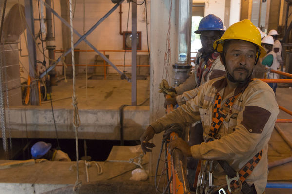 Modernización planta San Fernando
Modernización planta San Fernando
Fecha: Julio 18 de 2017
Para descargar esta fotografía en alta resolución, haga clic sobre la imagen hasta que la misma se despliegue en la pantalla completa; luego dé clic derecho y elija la opción "guardar imagen como". 
En caso de publicación por cualquier medio, solicitamos acompañarla del crédito: "Foto EPM"
Palabras clave: Modernización planta San Fernando