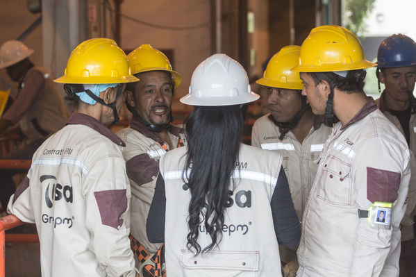 Modernización planta San Fernando
Modernización planta San Fernando
Fecha: Julio 18 de 2017
Para descargar esta fotografía en alta resolución, haga clic sobre la imagen hasta que la misma se despliegue en la pantalla completa; luego dé clic derecho y elija la opción "guardar imagen como". 
En caso de publicación por cualquier medio, solicitamos acompañarla del crédito: "Foto EPM"
Palabras clave: Modernización planta San Fernando