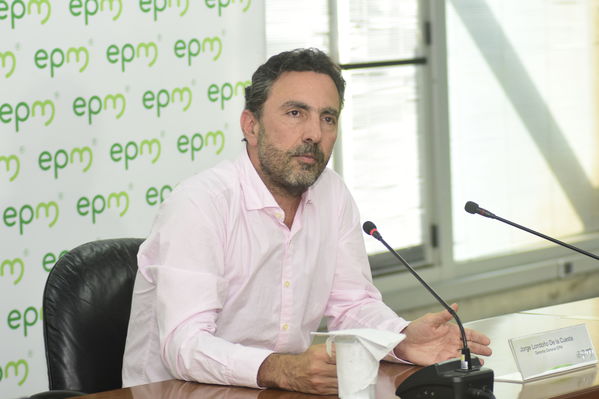 Rueda prensa Avances Hidroituango
Rueda prensa Avances Hidroituango.
Fecha: Julio 31 2018.
Para descargar esta fotografía en alta resolución, haga clic sobre la imagen hasta que la misma se despliegue en la pantalla completa; luego dé clic derecho y elija la opción "guardar imagen como". 
En caso de publicación por cualquier medio, solicitamos acompañarla del crédito: "Foto EPM"
Palabras clave: Rueda prensa Avances Hidroituango