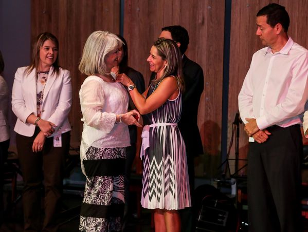 Celebración años de servicio
Celebración años de servicio    
Fecha: Julio 8 de 2015. Lugar: Medellín, EPM - Auditorio Himerio Pérez
Para descargar esta fotografía en alta resolución, haga clic sobre la imagen hasta que la misma se despliegue en la pantalla completa; luego dé clic derecho y elija la opción "guardar imagen como". 
En caso de publicación por cualquier medio, solicitamos acompañarla del crédito: "Foto EPM"

Palabras clave: Celebración años servicio