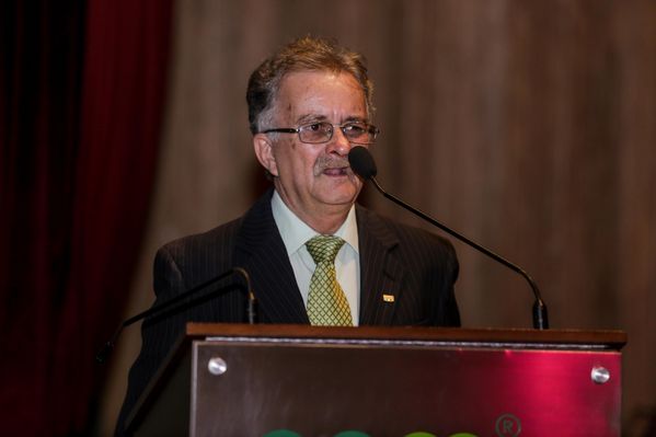 Celebración años de servicio
Celebración años de servicio    
Fecha: Julio 8 de 2015. Lugar: Medellín, EPM - Auditorio Himerio Pérez
Para descargar esta fotografía en alta resolución, haga clic sobre la imagen hasta que la misma se despliegue en la pantalla completa; luego dé clic derecho y elija la opción "guardar imagen como". 
En caso de publicación por cualquier medio, solicitamos acompañarla del crédito: "Foto EPM"

Palabras clave: Celebración años servicio
