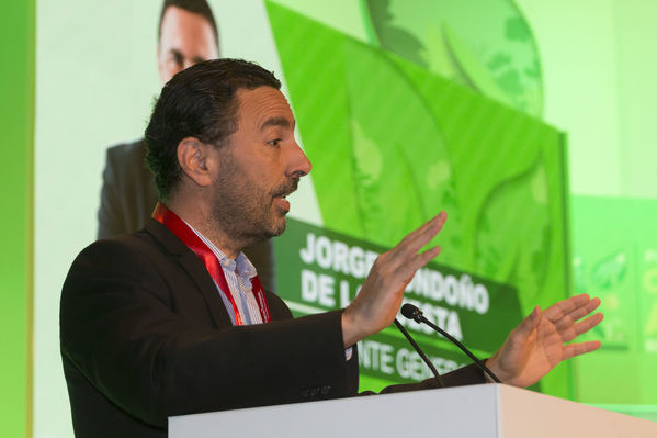 Semana Ambiental 2017
Semana Ambiental 2017
Fecha: Junio 22 de 2017
Para descargar esta fotografía en alta resolución, haga clic sobre la imagen hasta que la misma se despliegue en la pantalla completa; luego dé clic derecho y elija la opción "guardar imagen como". 
En caso de publicación por cualquier medio, solicitamos acompañarla del crédito: "Foto EPM"
Palabras clave: Semana Ambiental 2017