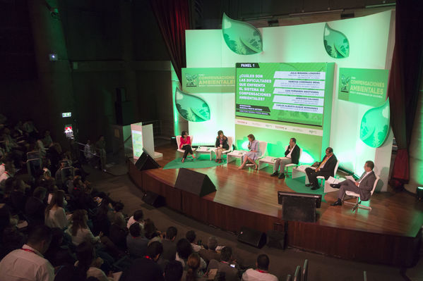 Semana Ambiental 2017
Semana Ambiental 2017
Fecha: Junio 22 de 2017
Para descargar esta fotografía en alta resolución, haga clic sobre la imagen hasta que la misma se despliegue en la pantalla completa; luego dé clic derecho y elija la opción "guardar imagen como". 
En caso de publicación por cualquier medio, solicitamos acompañarla del crédito: "Foto EPM"
Palabras clave: Semana Ambiental 2017