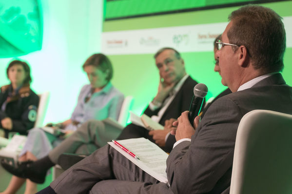 Semana Ambiental 2017
Semana Ambiental 2017
Fecha: Junio 22 de 2017
Para descargar esta fotografía en alta resolución, haga clic sobre la imagen hasta que la misma se despliegue en la pantalla completa; luego dé clic derecho y elija la opción "guardar imagen como". 
En caso de publicación por cualquier medio, solicitamos acompañarla del crédito: "Foto EPM"
Palabras clave: Semana Ambiental 2017