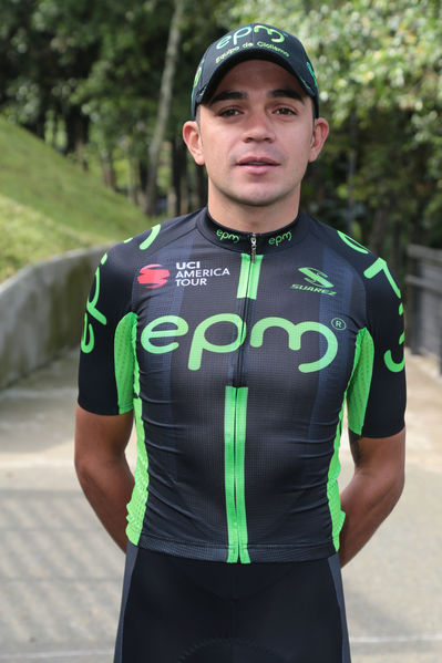 Equipo  Ciclismo EPM 2017
Equipo de Ciclismo EPM 2017
Fecha: Marzo 15 de 2017
Lugar: UVA Ilusión Verde- El Tesoro/ Poblado
Para descargar esta fotografía en alta resolución, haga clic sobre la imagen hasta que la misma se despliegue en la pantalla completa; luego dé clic derecho y elija la opción "guardar imagen como". 
En caso de publicación por cualquier medio, solicitamos acompañarla del crédito: "Foto EPM"
Palabras clave: Equipo  Ciclismo EPM 2017 Favio Duarte