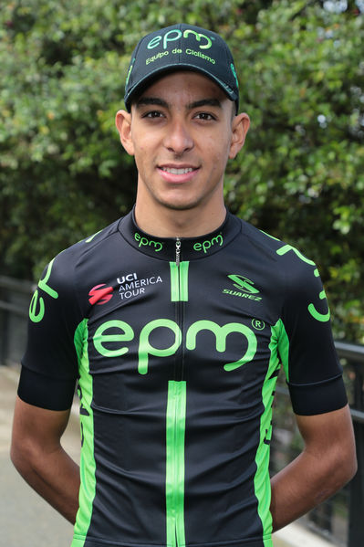 Equipo  Ciclismo EPM 2017
Equipo de Ciclismo EPM 2017
Fecha: Marzo 15 de 2017
Lugar: UVA Ilusión Verde- El Tesoro/ Poblado
Para descargar esta fotografía en alta resolución, haga clic sobre la imagen hasta que la misma se despliegue en la pantalla completa; luego dé clic derecho y elija la opción "guardar imagen como". 
En caso de publicación por cualquier medio, solicitamos acompañarla del crédito: "Foto EPM"
Palabras clave: Equipo  Ciclismo EPM 2017 Sebastian Castaño