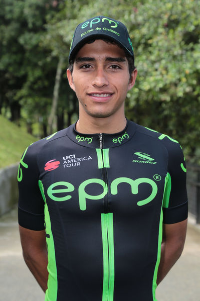 Equipo  Ciclismo EPM 2017
Equipo de Ciclismo EPM 2017
Fecha: Marzo 15 de 2017
Lugar: UVA Ilusión Verde- El Tesoro/ Poblado
Para descargar esta fotografía en alta resolución, haga clic sobre la imagen hasta que la misma se despliegue en la pantalla completa; luego dé clic derecho y elija la opción "guardar imagen como". 
En caso de publicación por cualquier medio, solicitamos acompañarla del crédito: "Foto EPM"
Palabras clave: Equipo  Ciclismo EPM 2017 Daniel Muñoz
