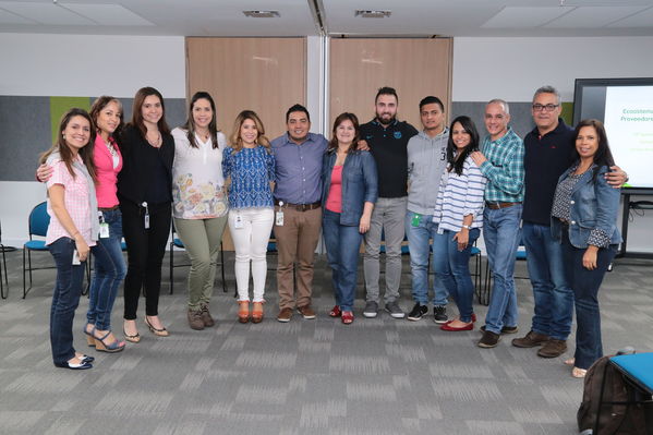 Encuentro ecosistema sostenible de proveedores
Encuentro ecosistema sostenible de proveedores
Fecha: Marzo 3 de 2017
Para descargar esta fotografía en alta resolución, haga clic sobre la imagen hasta que la misma se despliegue en la pantalla completa; luego dé clic derecho y elija la opción "guardar imagen como". 
En caso de publicación por cualquier medio, solicitamos acompañarla del crédito: "Foto EPM"
Palabras clave: Encuentro ecosistema sostenible proveedores