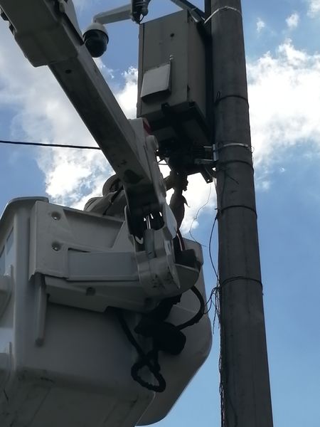 Piloto Ciudades Inteligentes
Piloto Ciudades Inteligentes
Marzo 18 2019
Para descargar esta fotografía en alta resolución, haga clic sobre la imagen hasta que la misma se despliegue en la pantalla completa; luego dé clic derecho y elija la opción "guardar imagen como". 
En caso de publicación por cualquier medio, solicitamos acompañarla del crédito: "Foto EPM"
Palabras clave: Piloto Ciudades Inteligentes