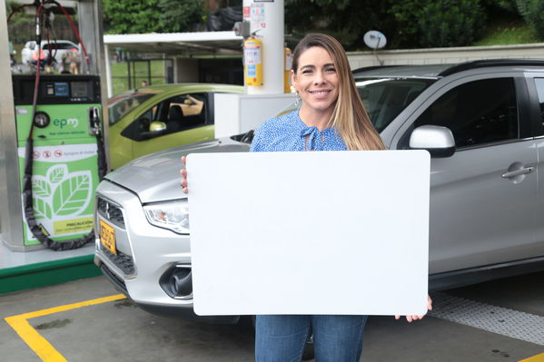 Gas natural vehicular
Gas natural vehicular
Fecha: 17 Mayo 2019.
Para descargar esta fotografía en alta resolución, haga clic sobre la imagen hasta que la misma se despliegue en la pantalla completa; luego dé clic derecho y elija la opción "guardar imagen como". 
En caso de publicación por cualquier medio, solicitamos acompañarla del crédito: "Foto EPM"
Palabras clave: Gas natural vehicular