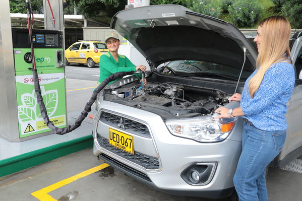 Gas natural vehicular
Gas natural vehicular
Fecha: 17 Mayo 2019.
Para descargar esta fotografía en alta resolución, haga clic sobre la imagen hasta que la misma se despliegue en la pantalla completa; luego dé clic derecho y elija la opción "guardar imagen como". 
En caso de publicación por cualquier medio, solicitamos acompañarla del crédito: "Foto EPM"
Palabras clave: Gas natural vehicular